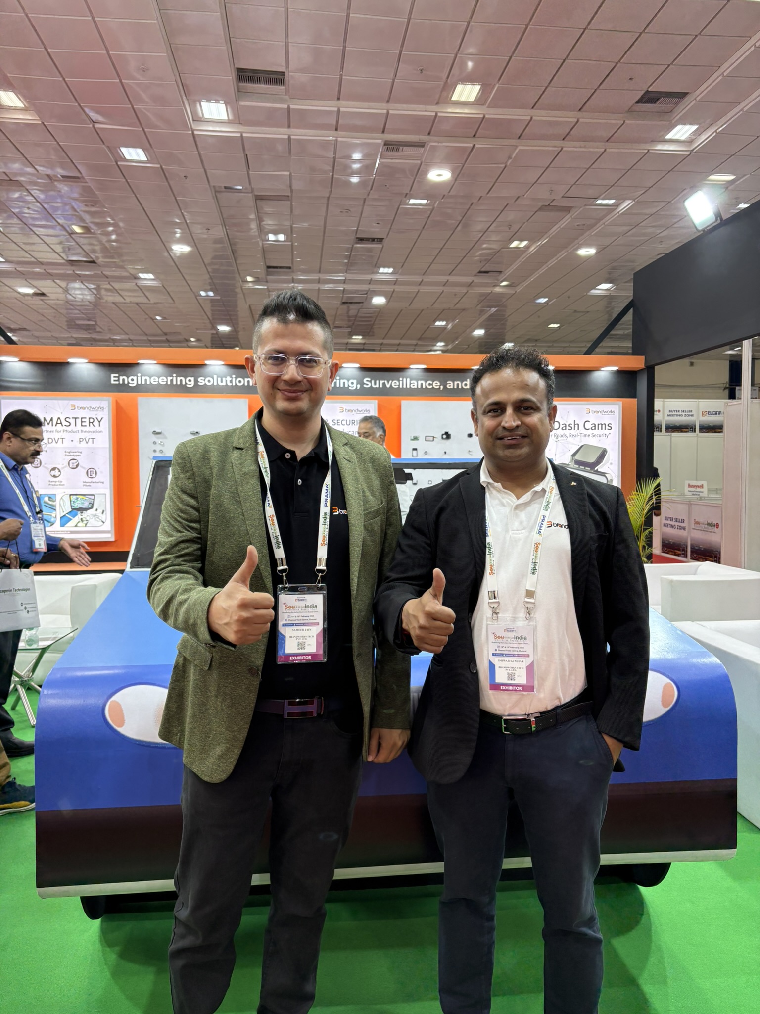 ELCINA – Dashcam & Body-Worn Cameras